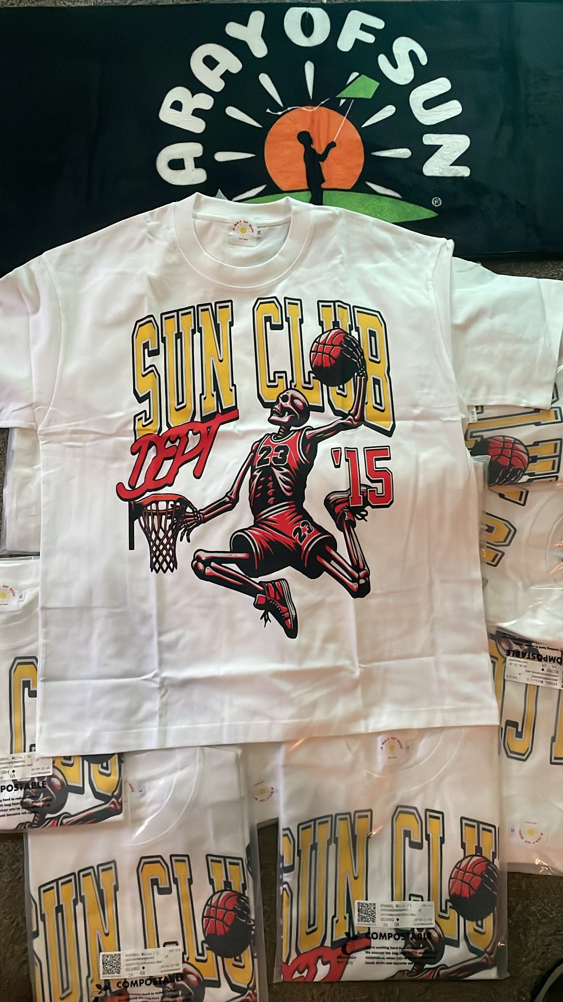 SUN CLUB "GOAT" TEE