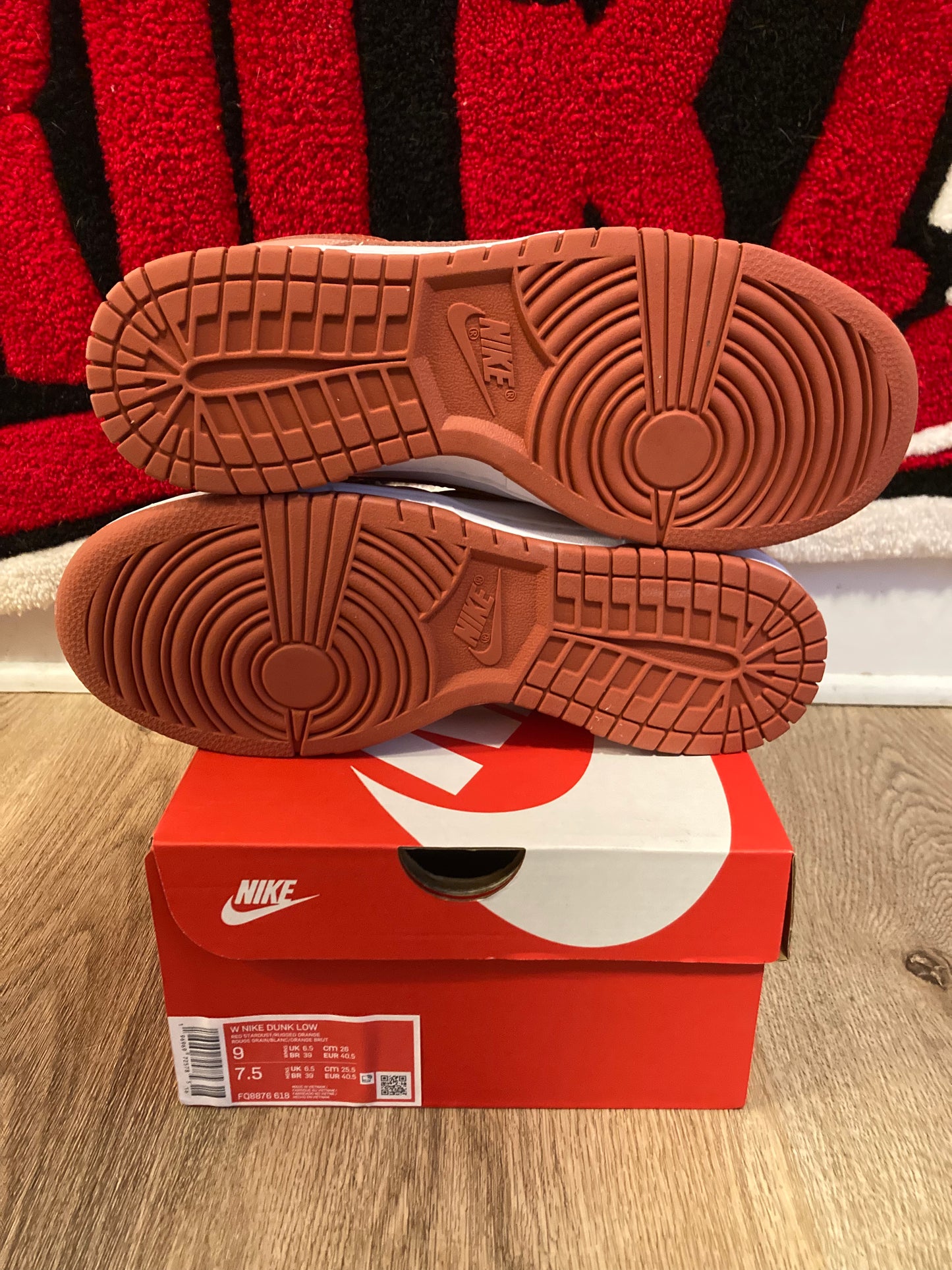 "RED STARDUST" DUNK LOW (W)