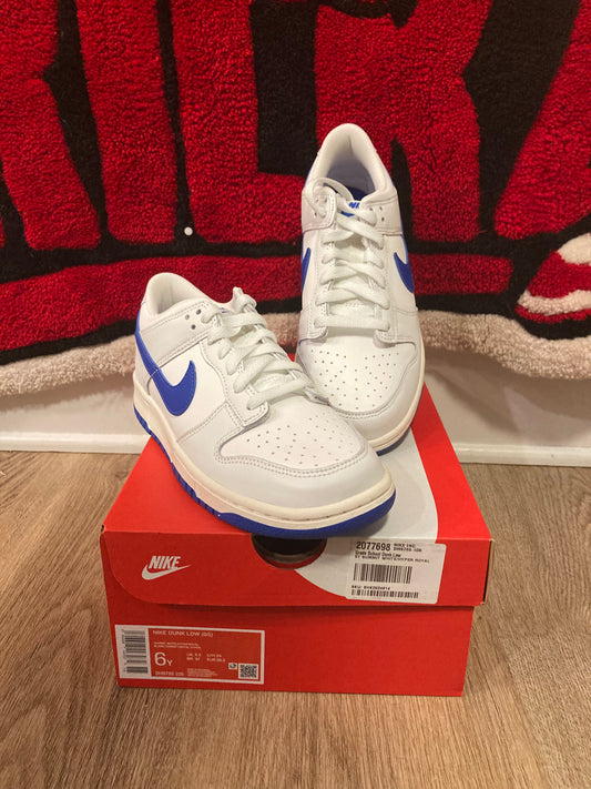 "WHITE HYPER ROYAL" DUNK LOW (GS)