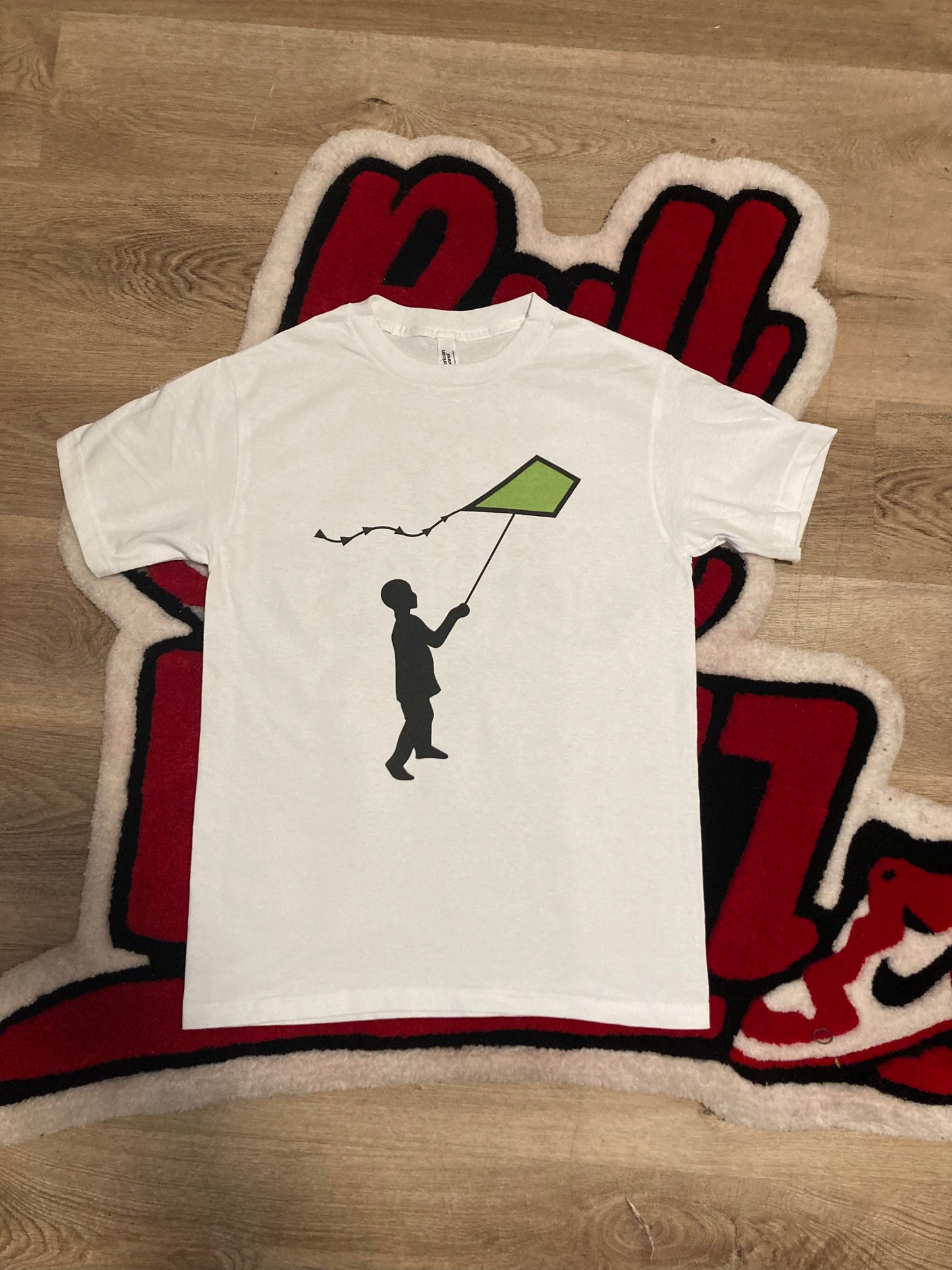 “FLYING KITE” A.R.O.S TEE